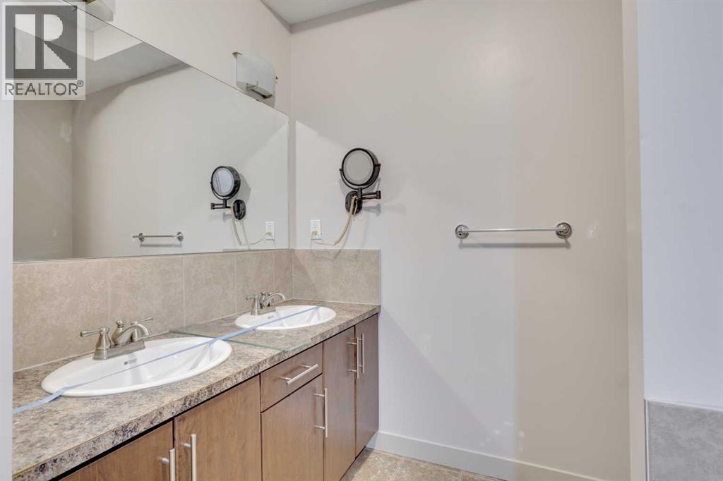 921 Thickwood Boulevard, Fort McMurray