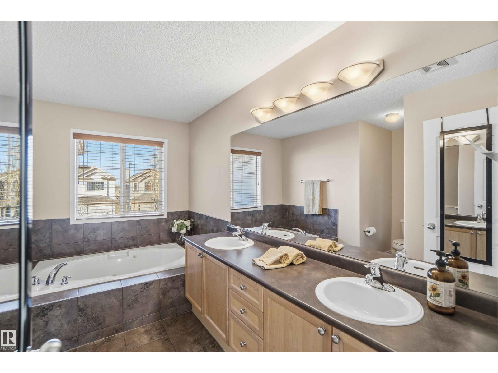 1263 MCALLISTER WY SW, Edmonton