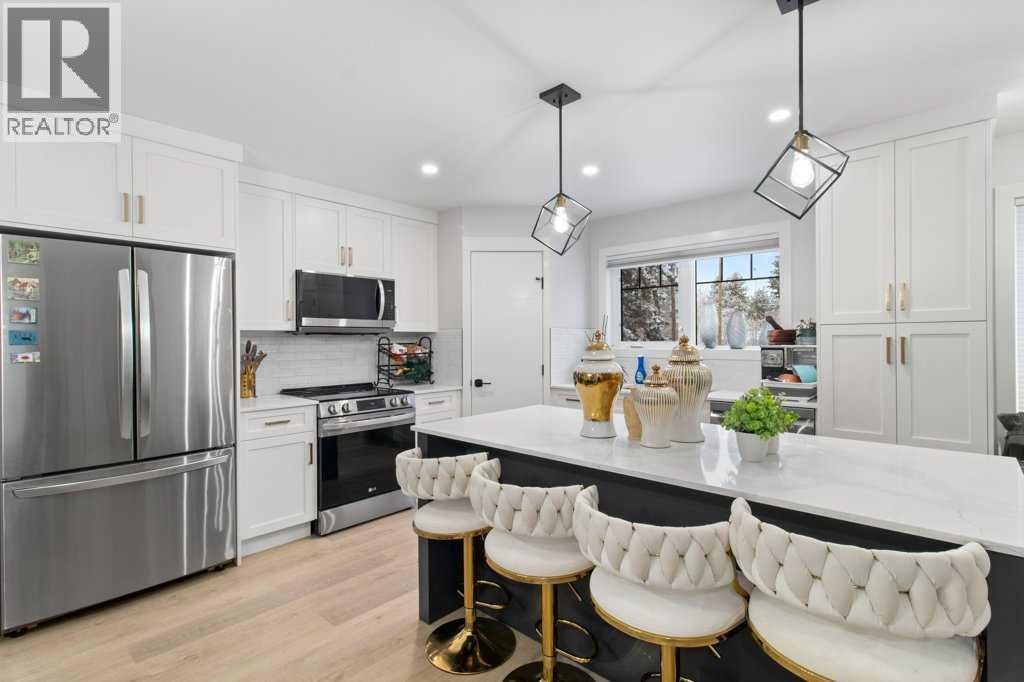 4507 48 Avenue, Sylvan Lake