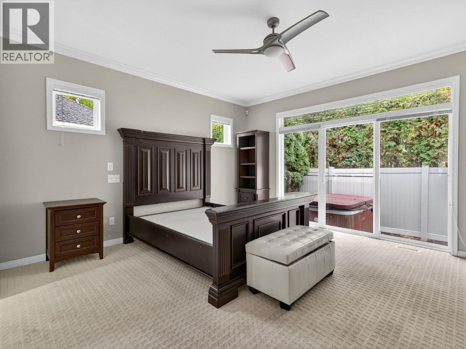 208 665 Cook Road, Kelowna