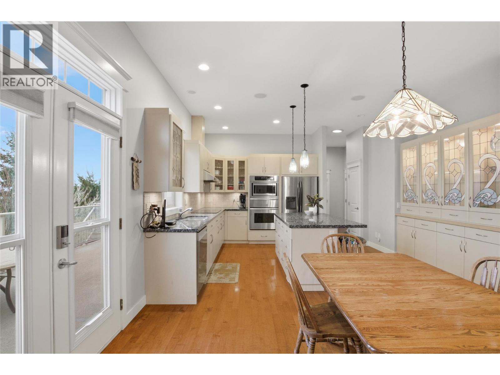 4767 UPLANDS Drive, Kamloops