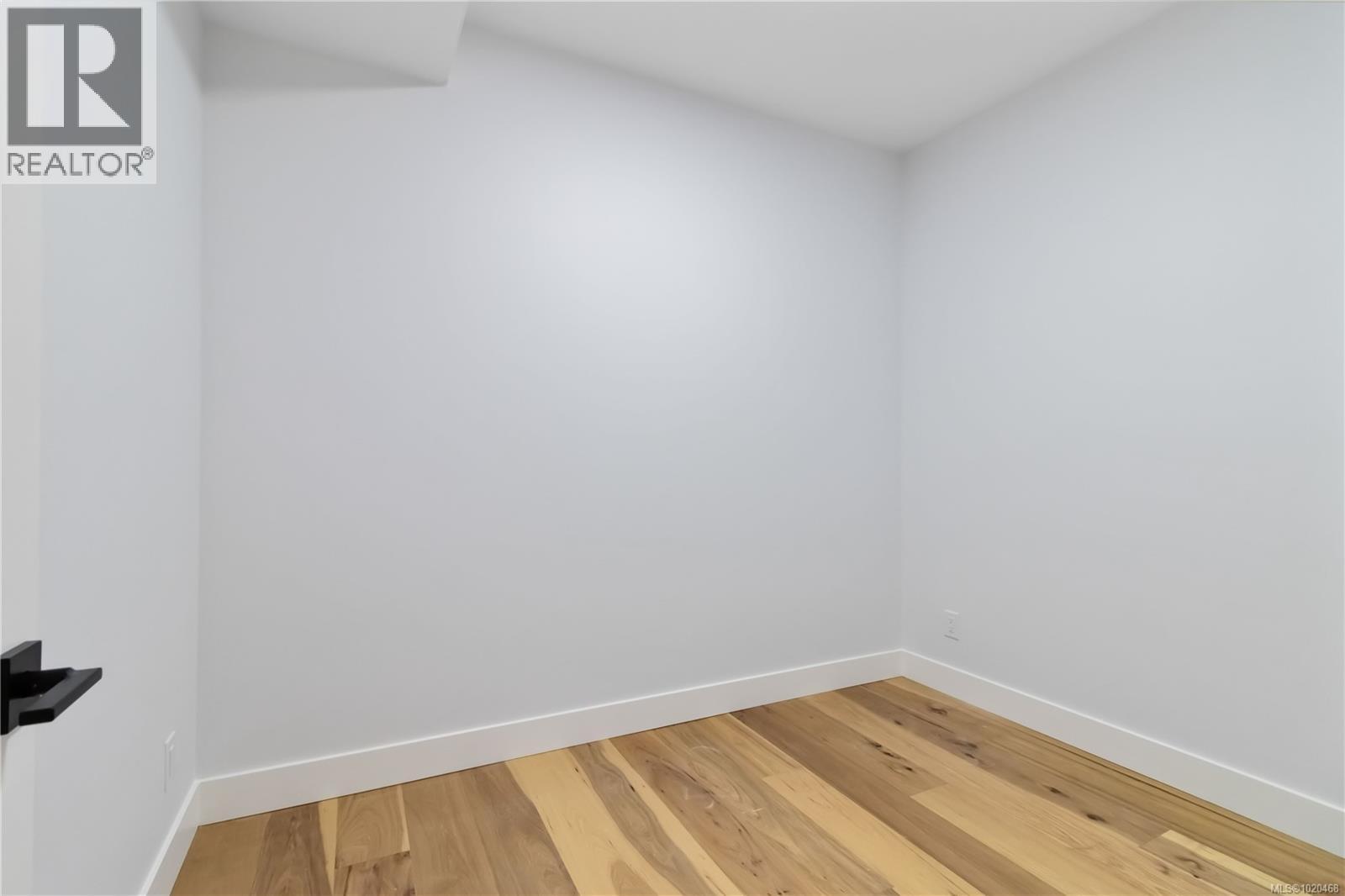 6987 Hagan Rd, Central Saanich