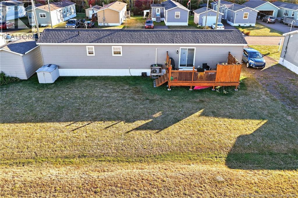 47 PERROT STREET - 23