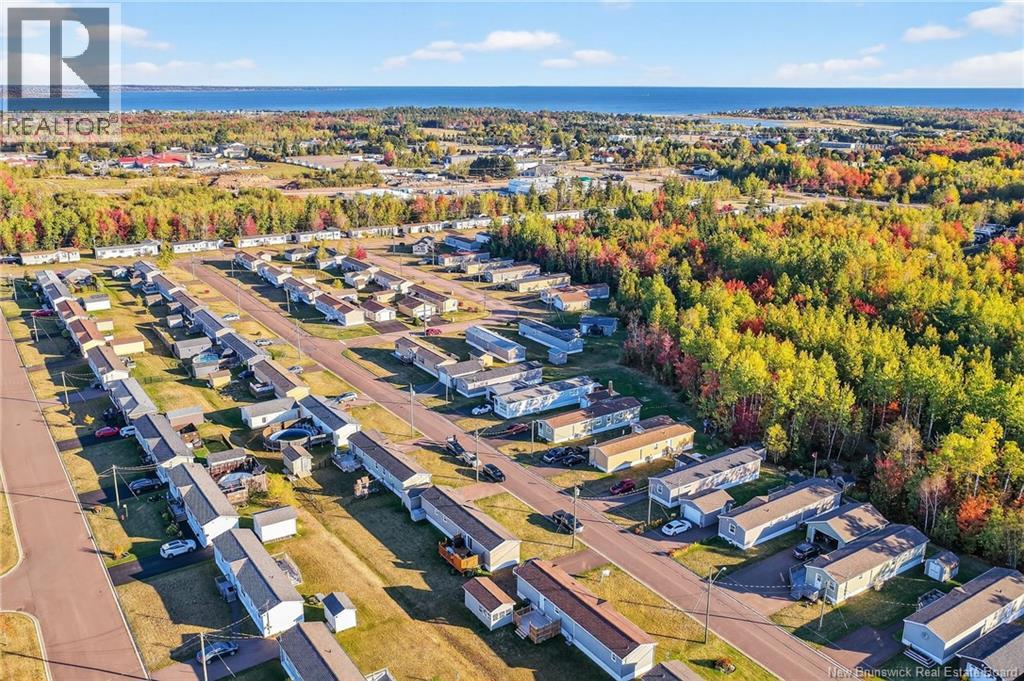 47 PERROT STREET - 26