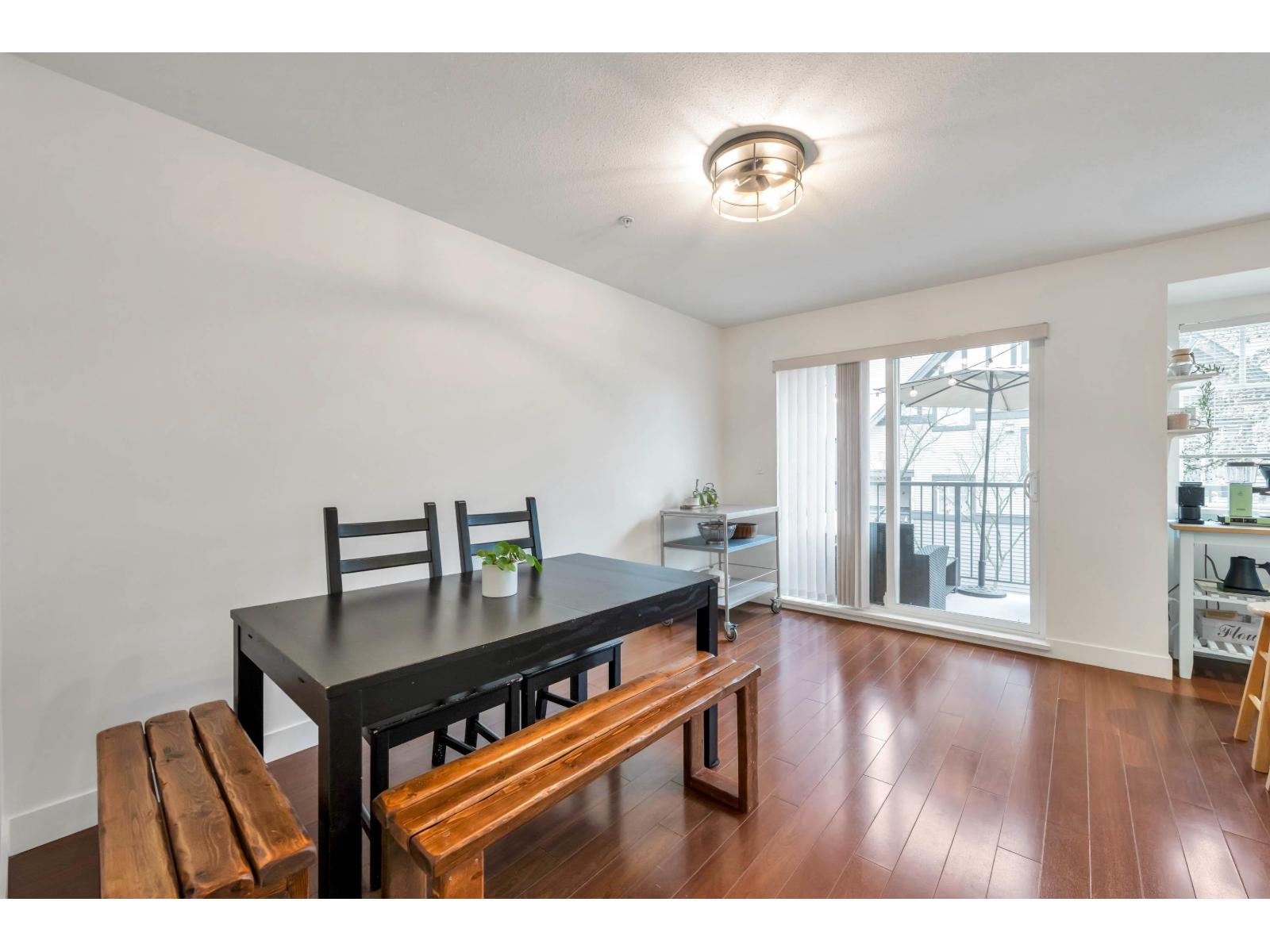 52 20038 70 AVENUE, Langley