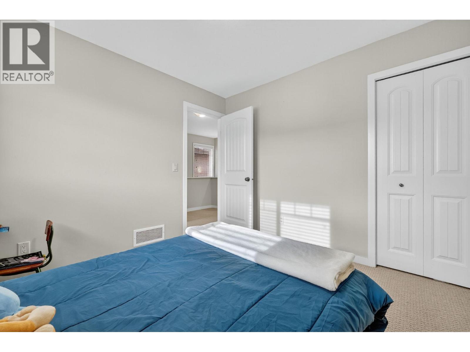 8 180 McCurdy Road, Kelowna