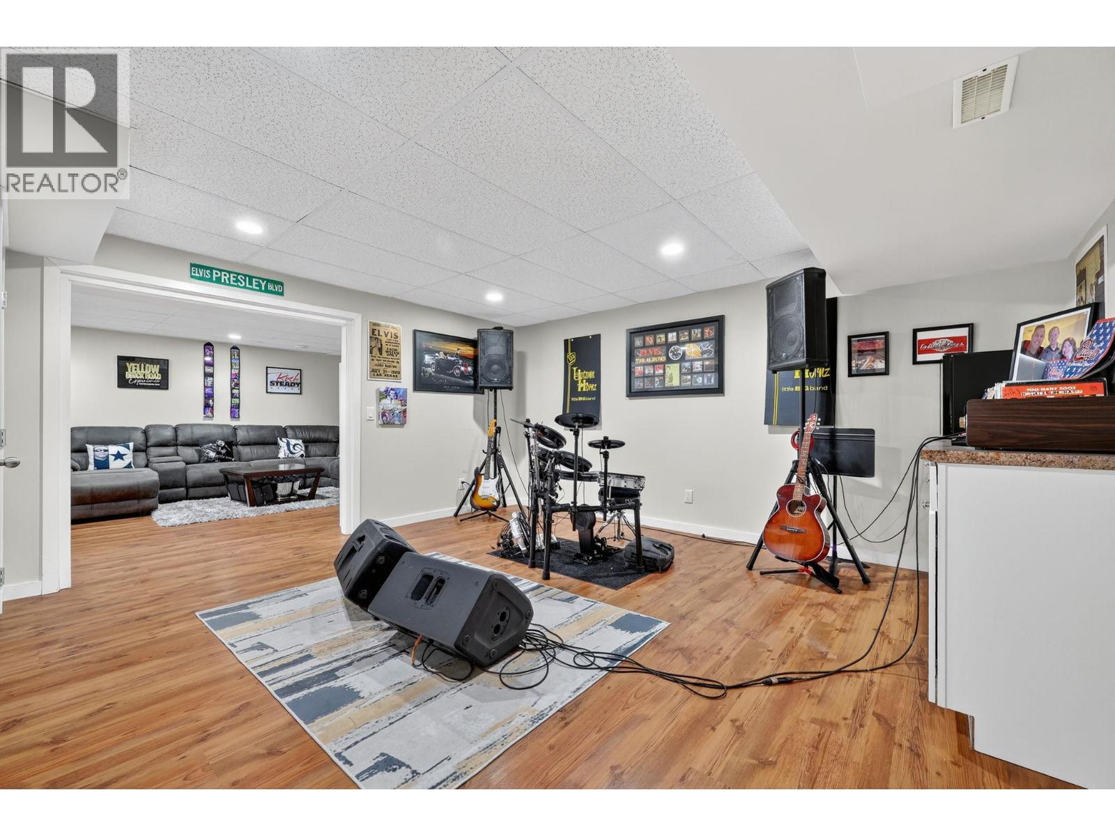 8 180 McCurdy Road, Kelowna