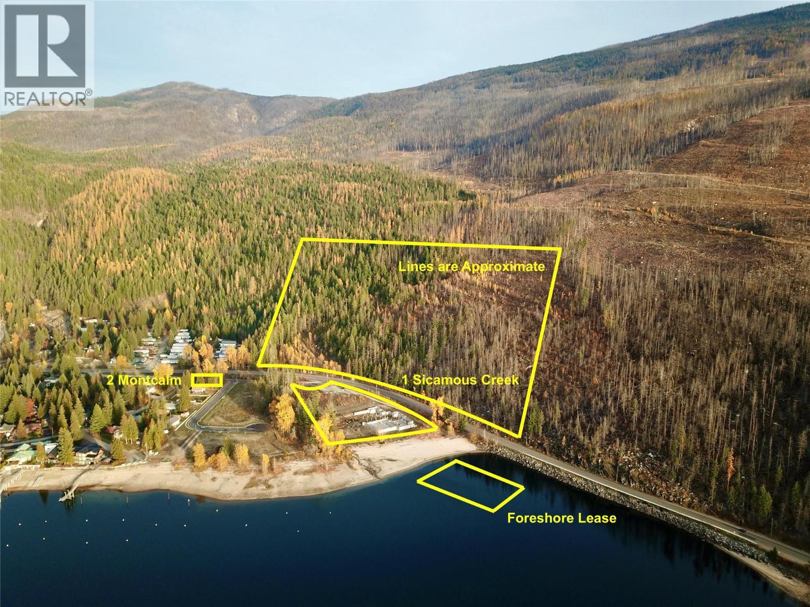  1 Sicamous Creek Frontage Road, Sicamous