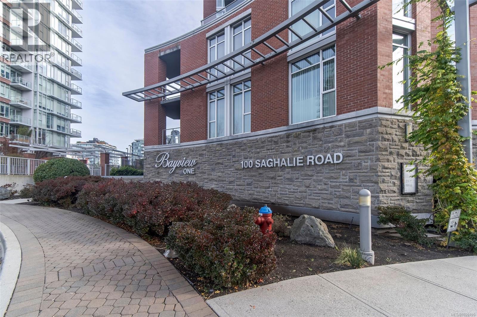 213 100 Saghalie Rd, Victoria