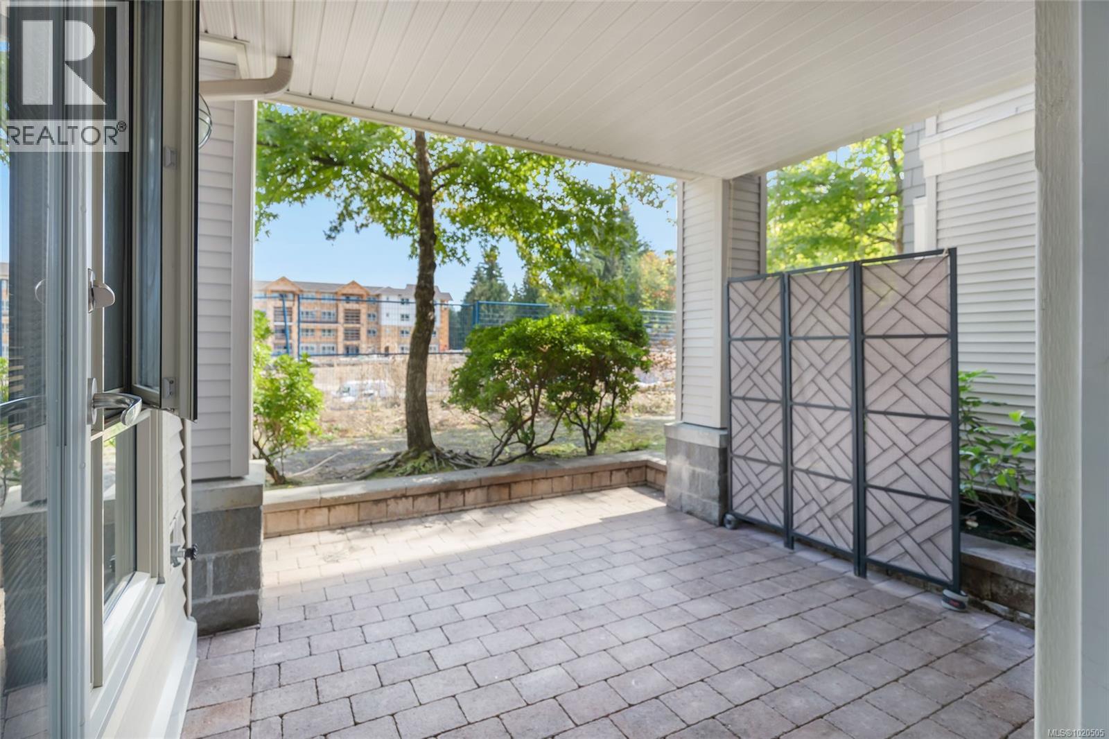 111 5670 Edgewater Lane, Nanaimo