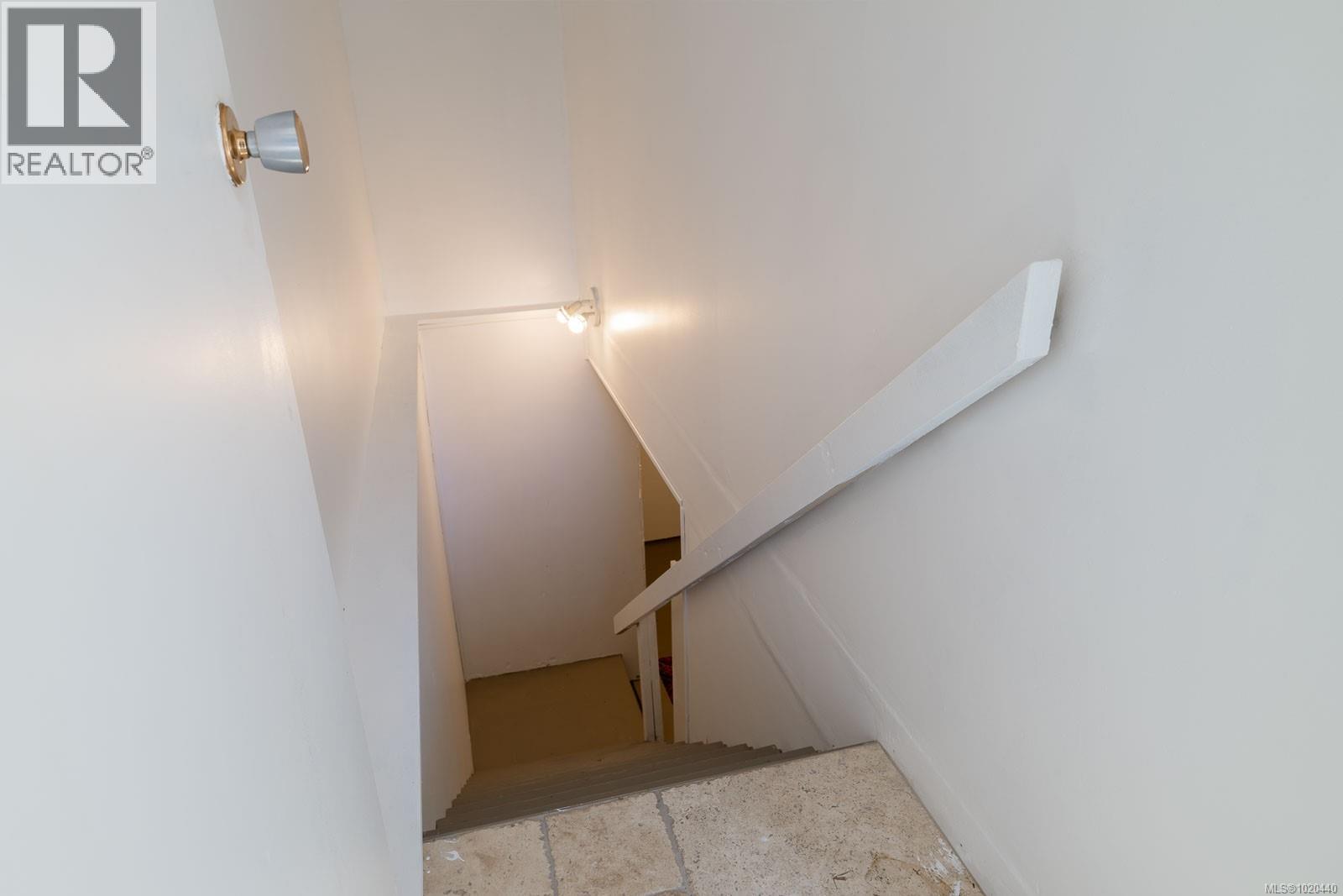 1025 Maple Lane Dr, Parksville