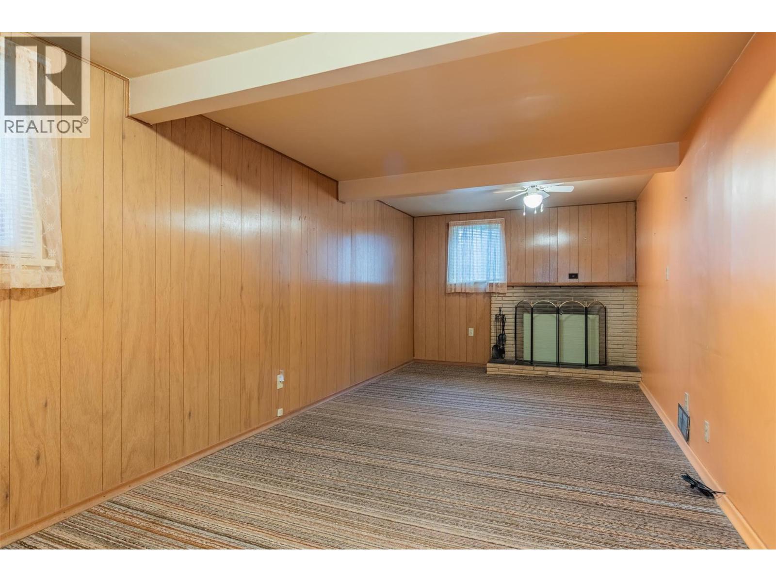 1329 Columbia Avenue, Trail