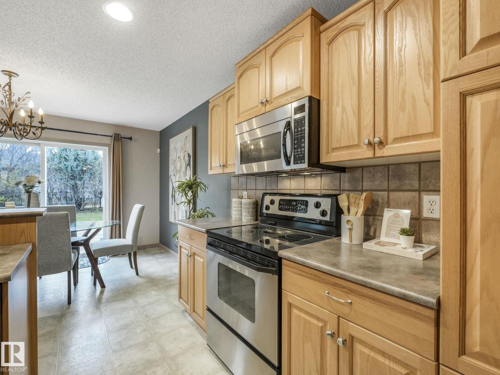 1740 GLASTONBURY BV NW, Edmonton