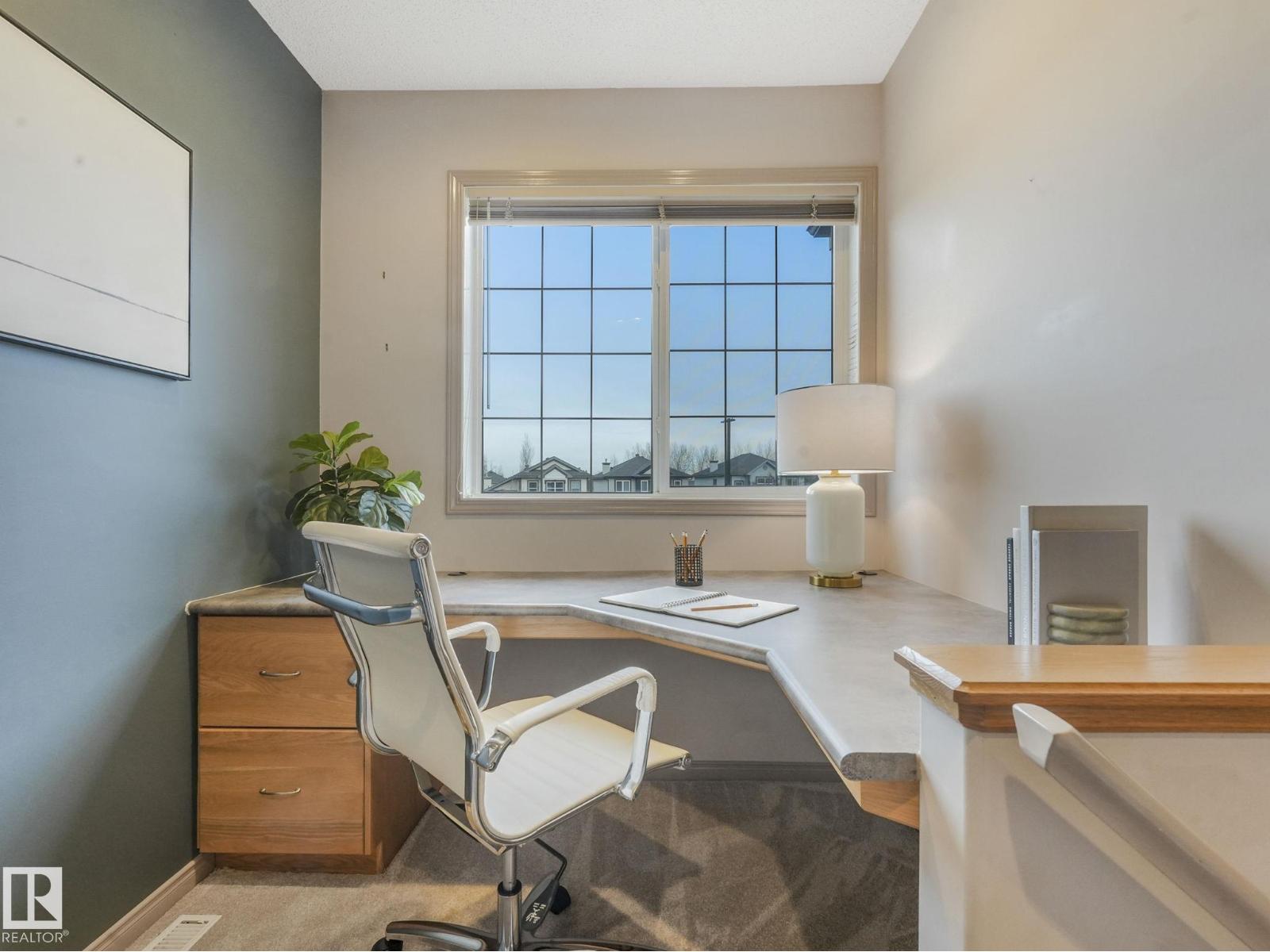 1740 GLASTONBURY BV NW, Edmonton