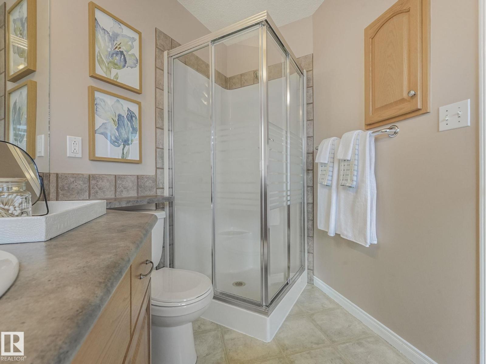 1740 GLASTONBURY BV NW, Edmonton