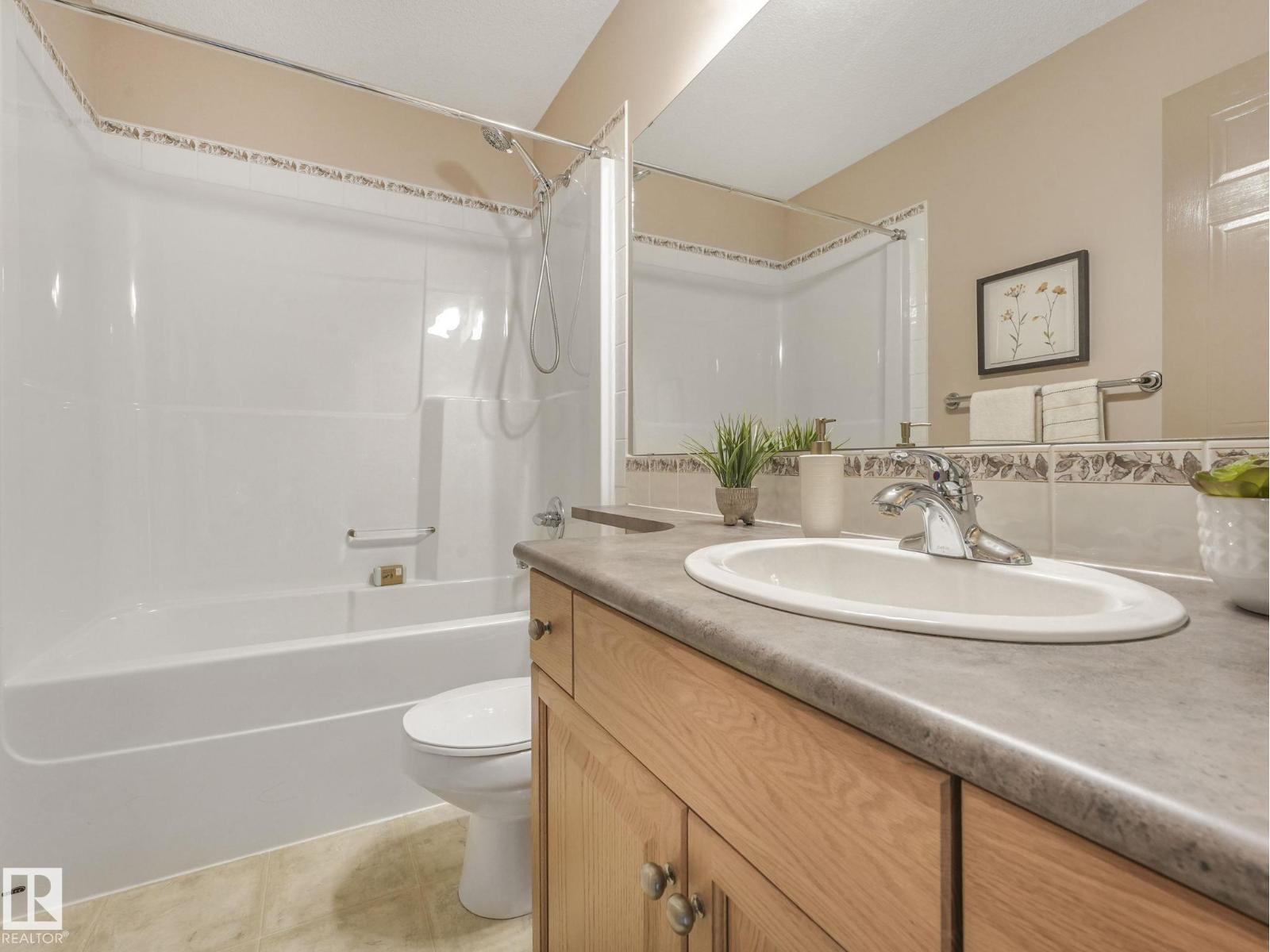 1740 GLASTONBURY BV NW, Edmonton