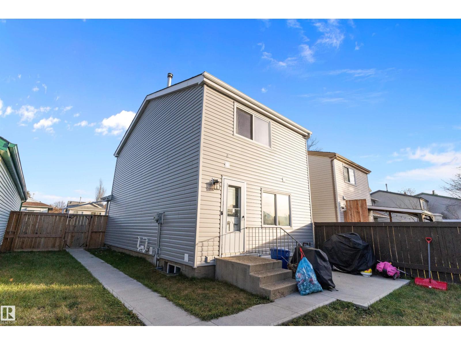 3320 48 ST NW, Edmonton