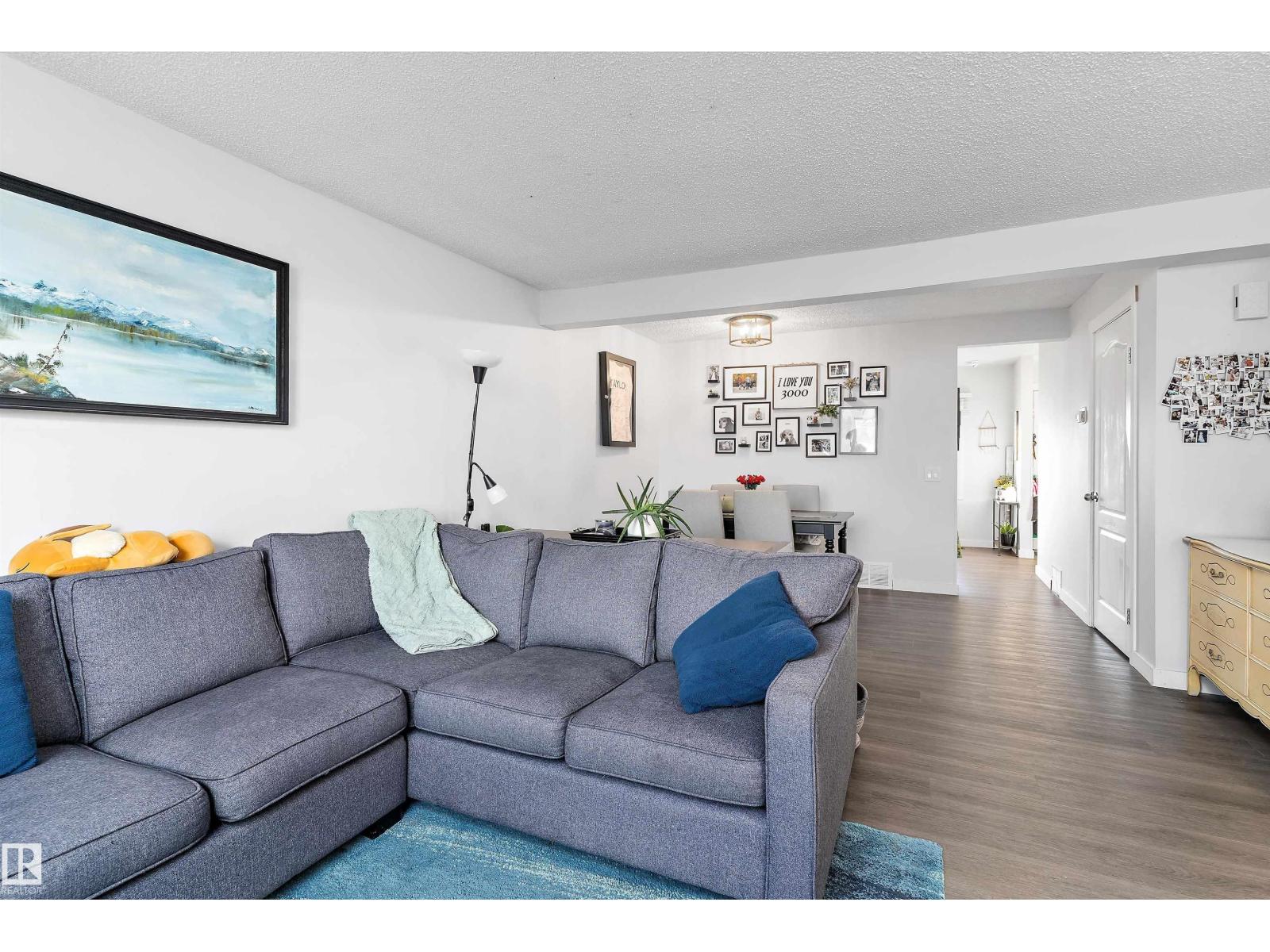 3320 48 ST NW, Edmonton