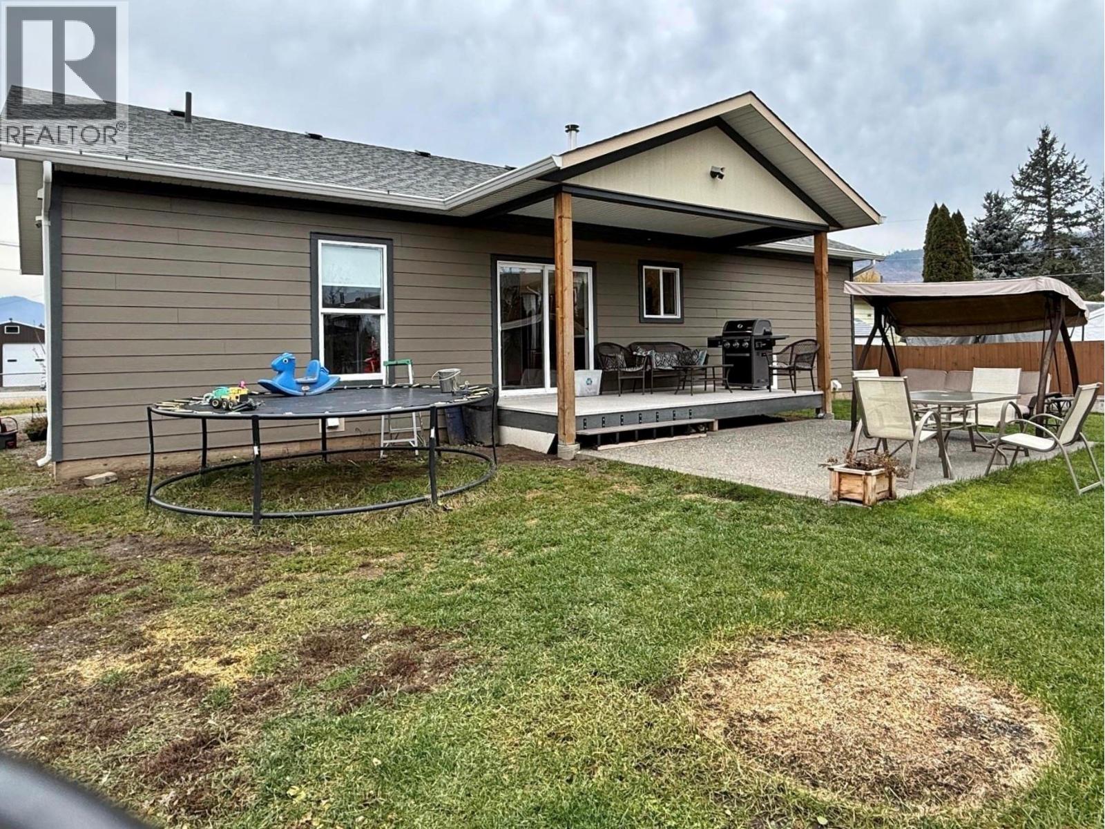 535 Barkley Road, Barriere