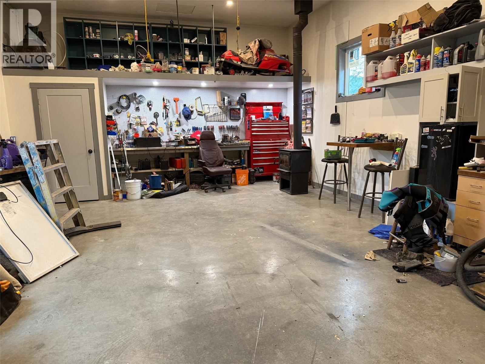 535 Barkley Road, Barriere