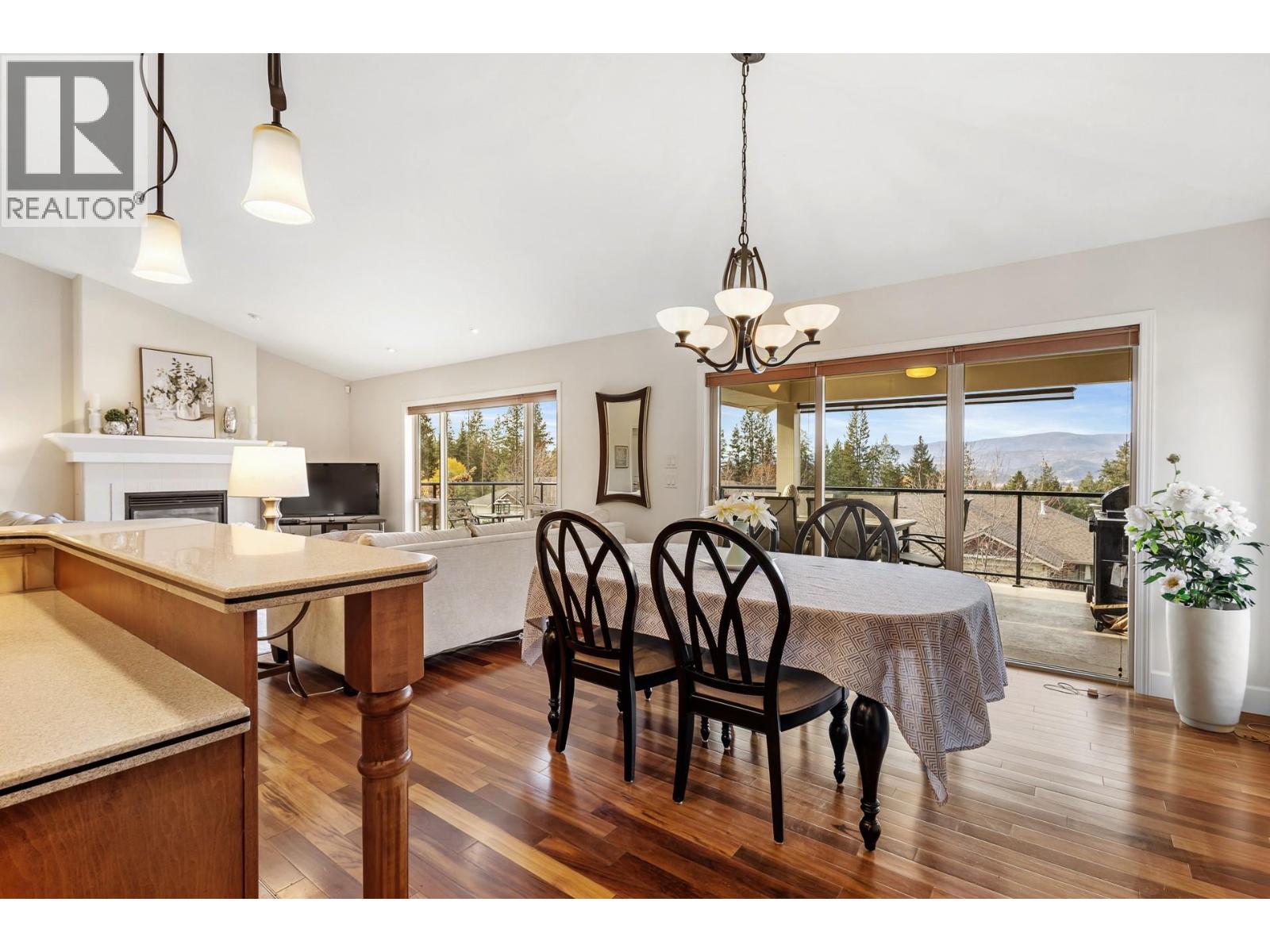  3492 Camelback Drive, Kelowna