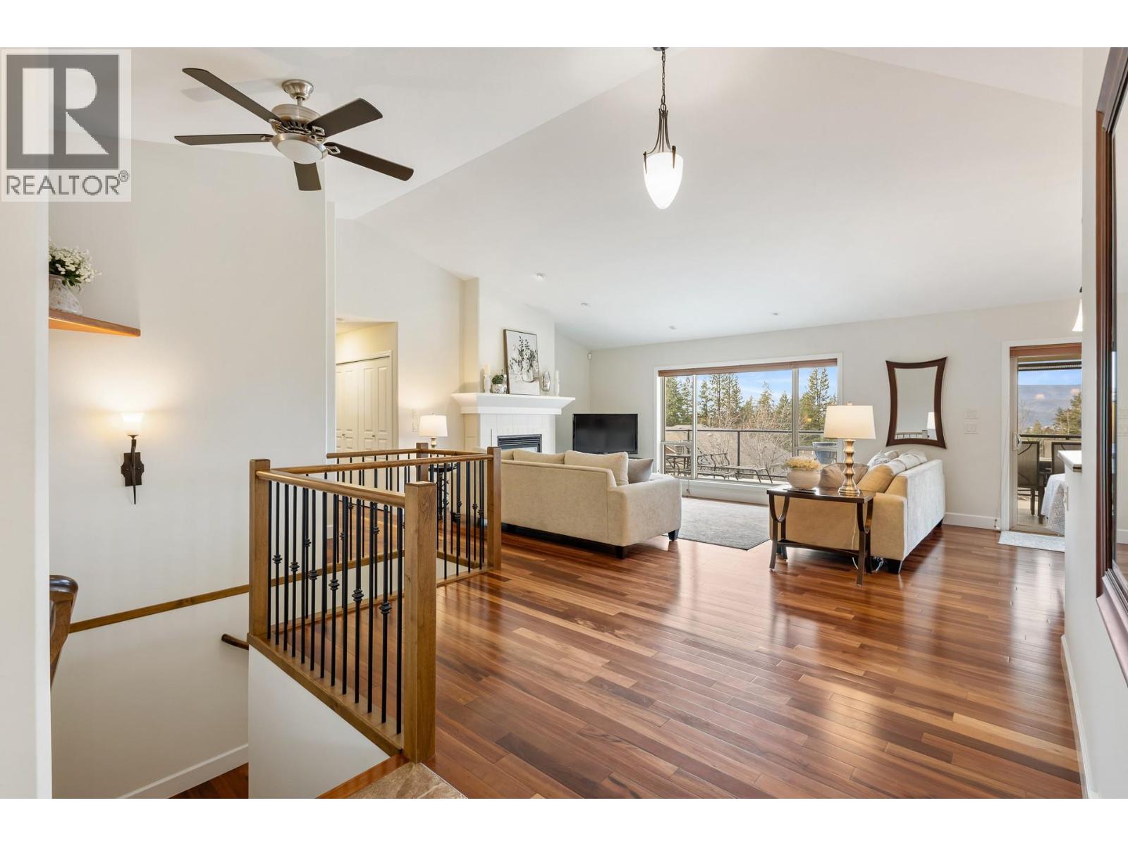  3492 Camelback Drive, Kelowna