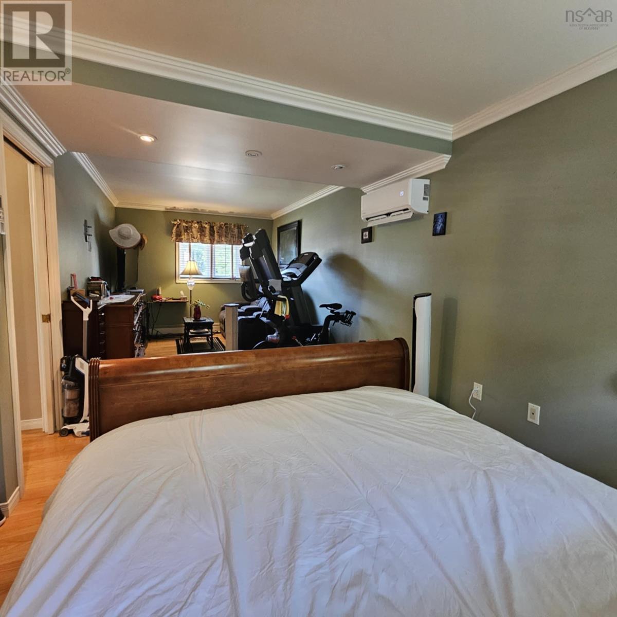 Property 24 of 39 of 37 Stacey Avenue