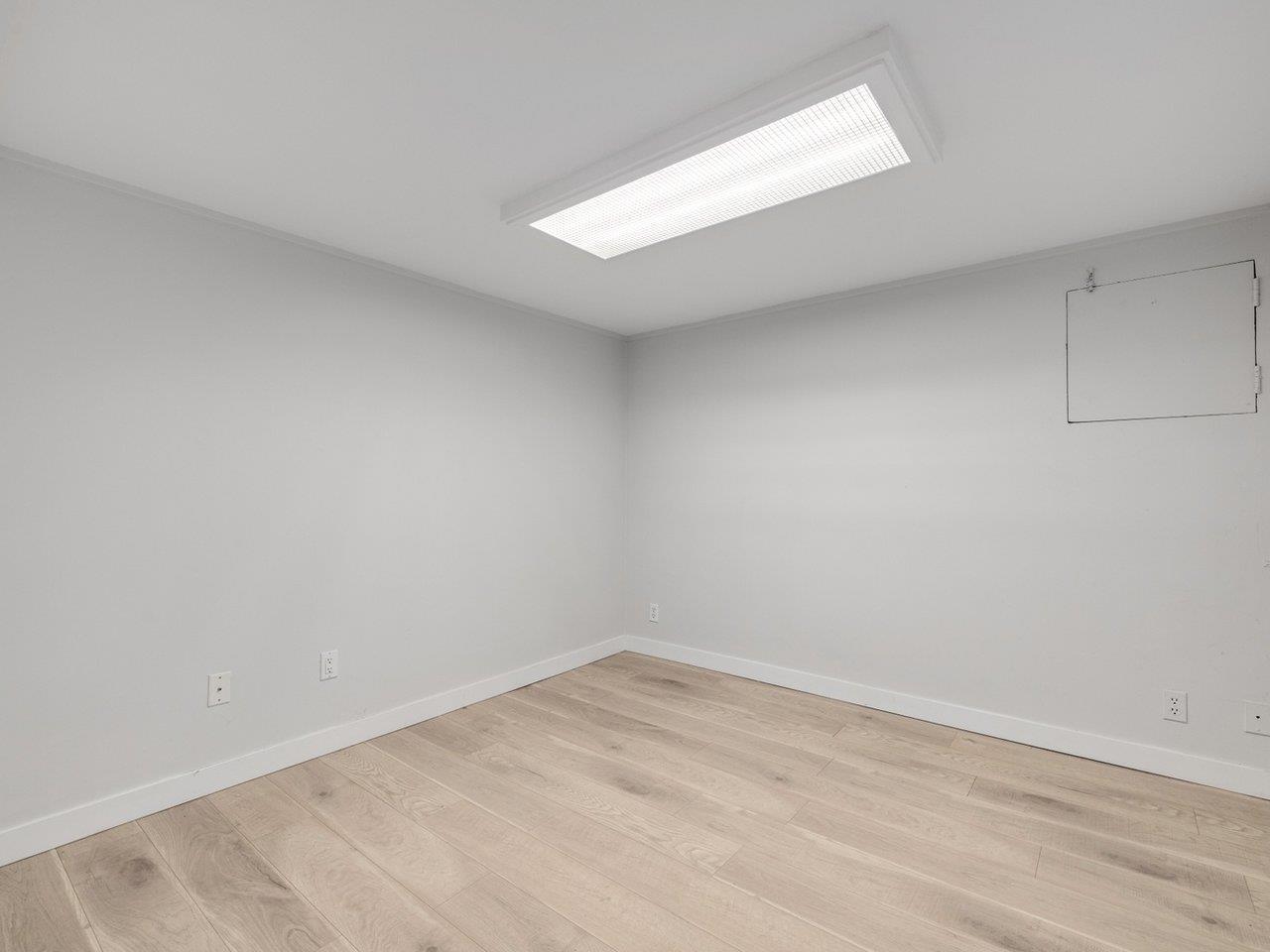 1154 FINLAY STREET, White Rock