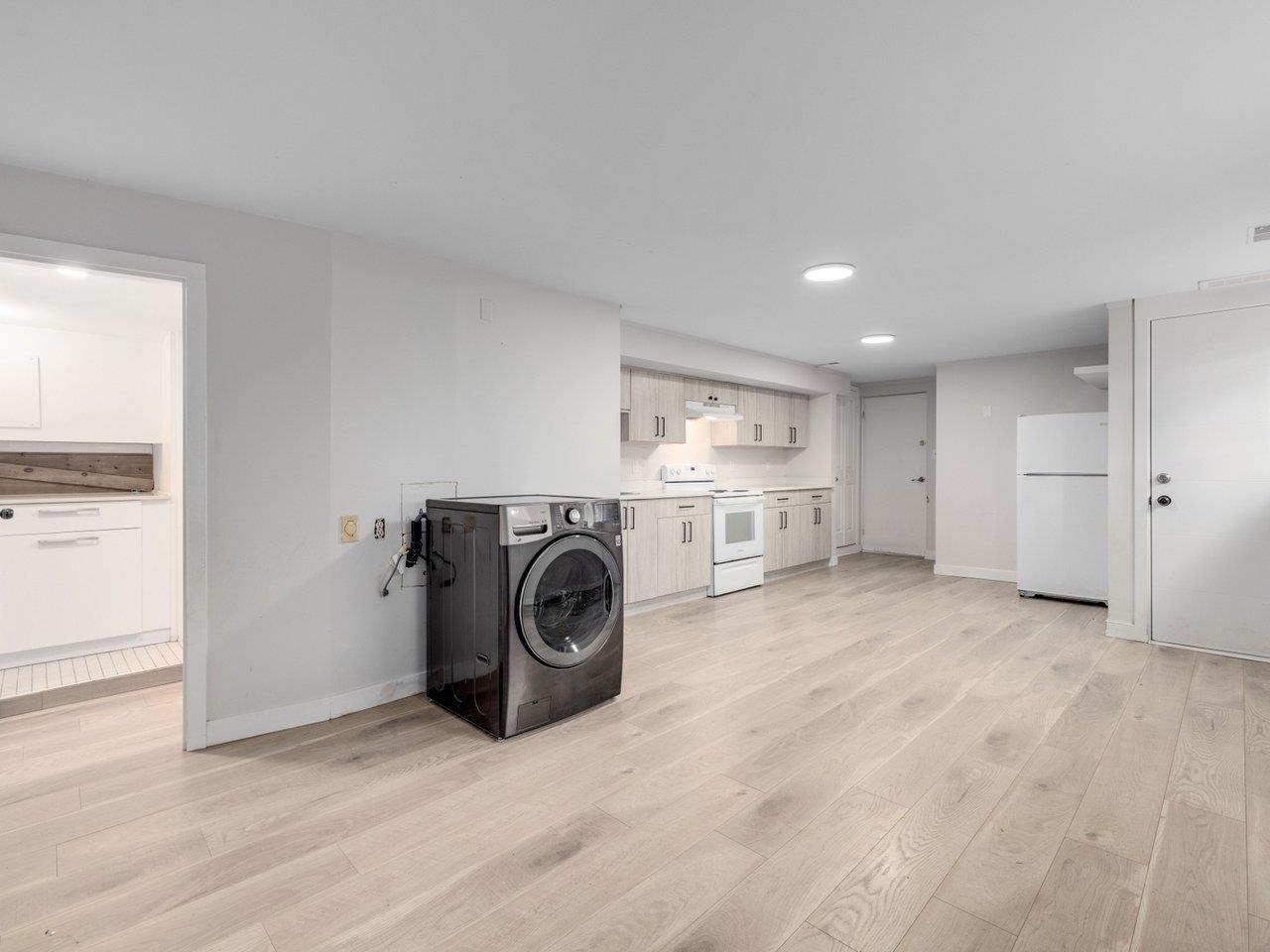 1154 FINLAY STREET, White Rock