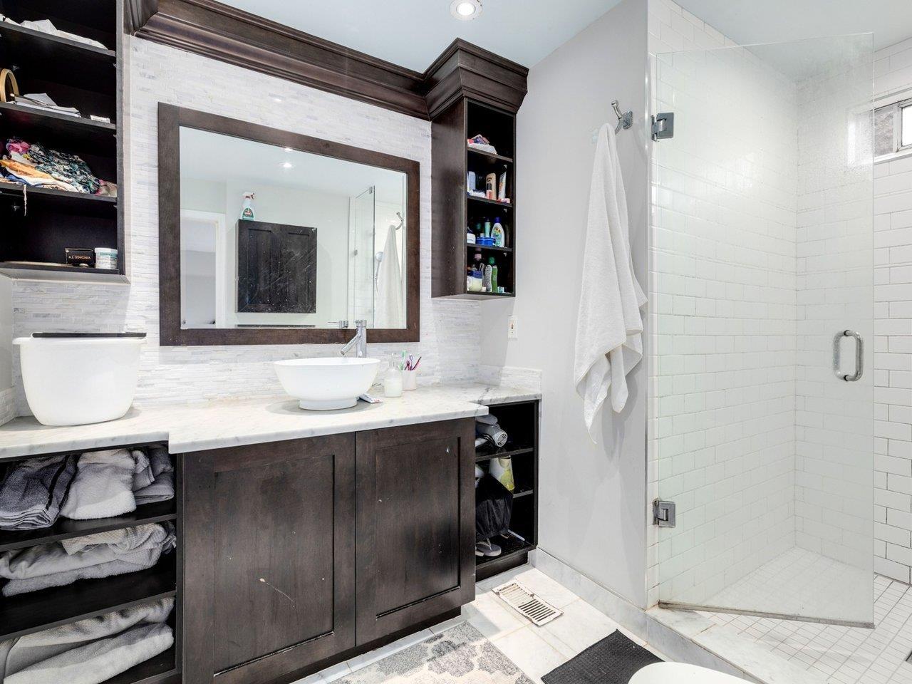 1154 FINLAY STREET, White Rock