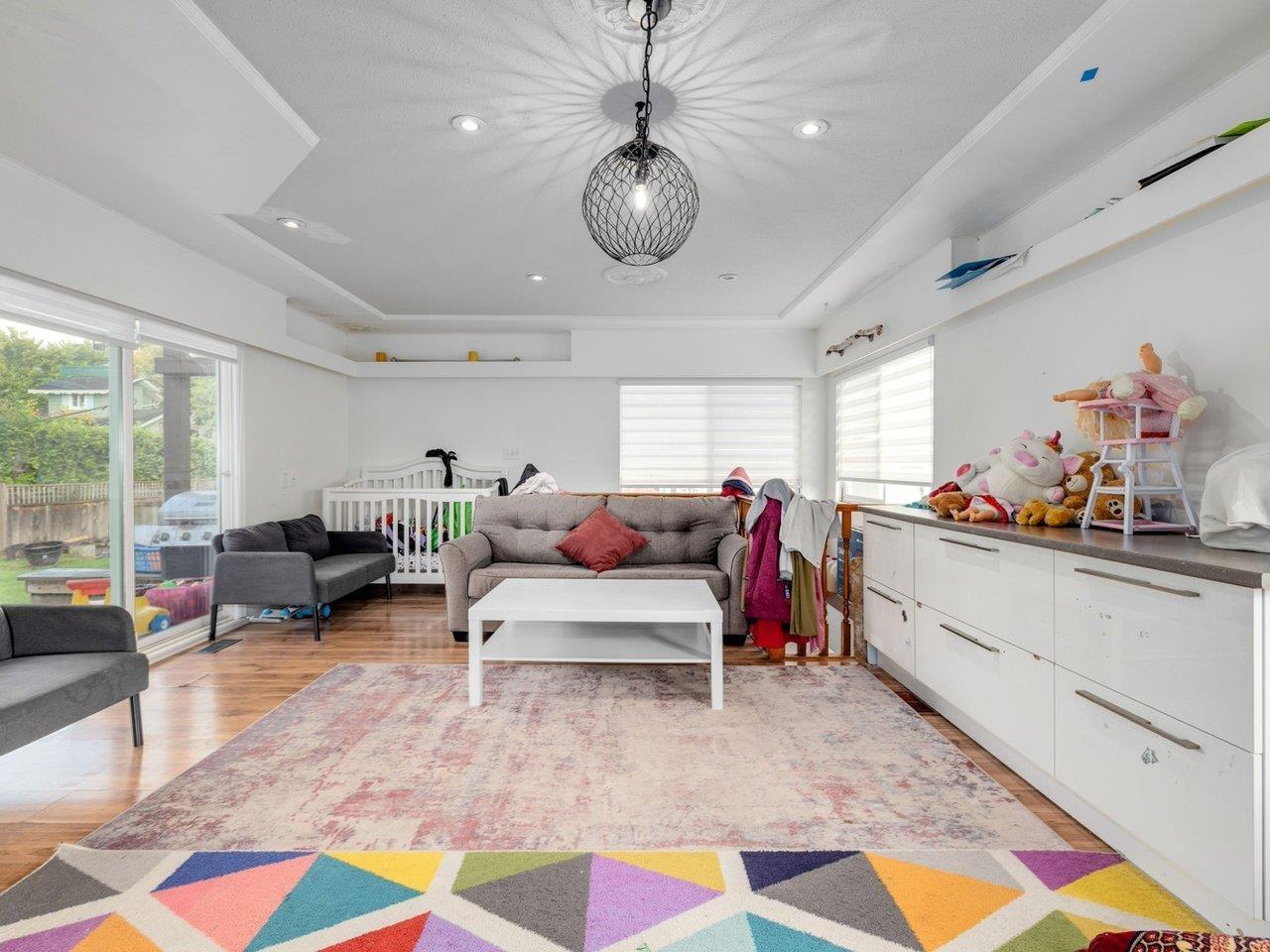 1154 FINLAY STREET, White Rock