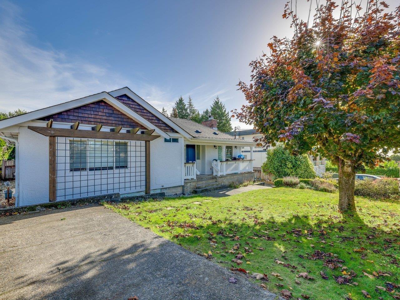 1154 FINLAY STREET, White Rock