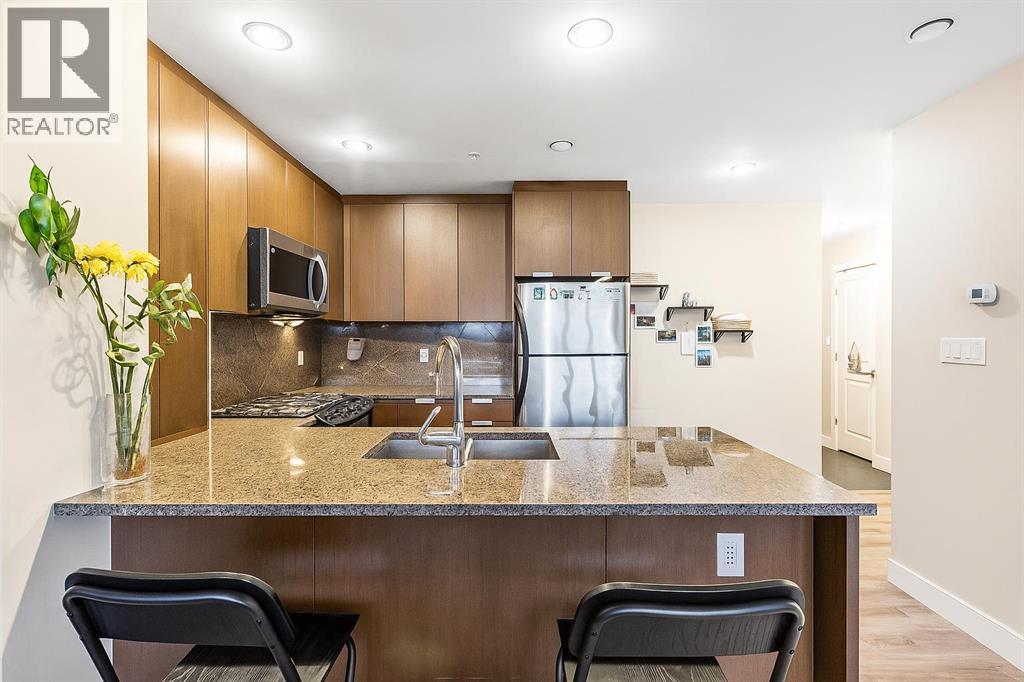 Single Family House for Sale in   Spruce Place SW Spruce Cliff Calgary 