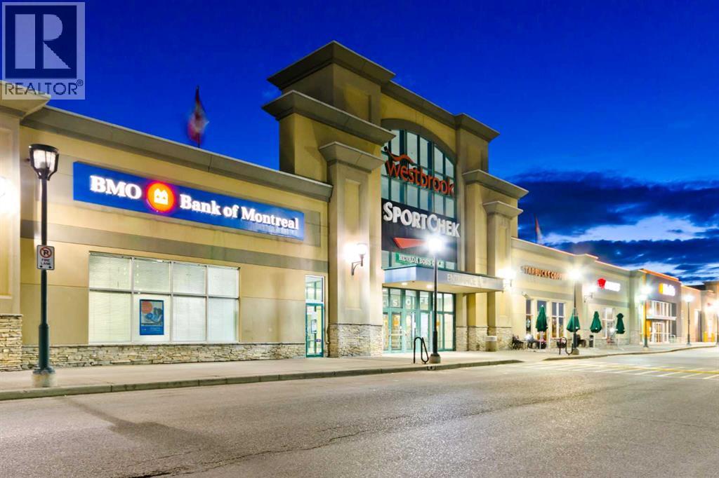 Single Family House for Sale in   Spruce Place SW Spruce Cliff Calgary 