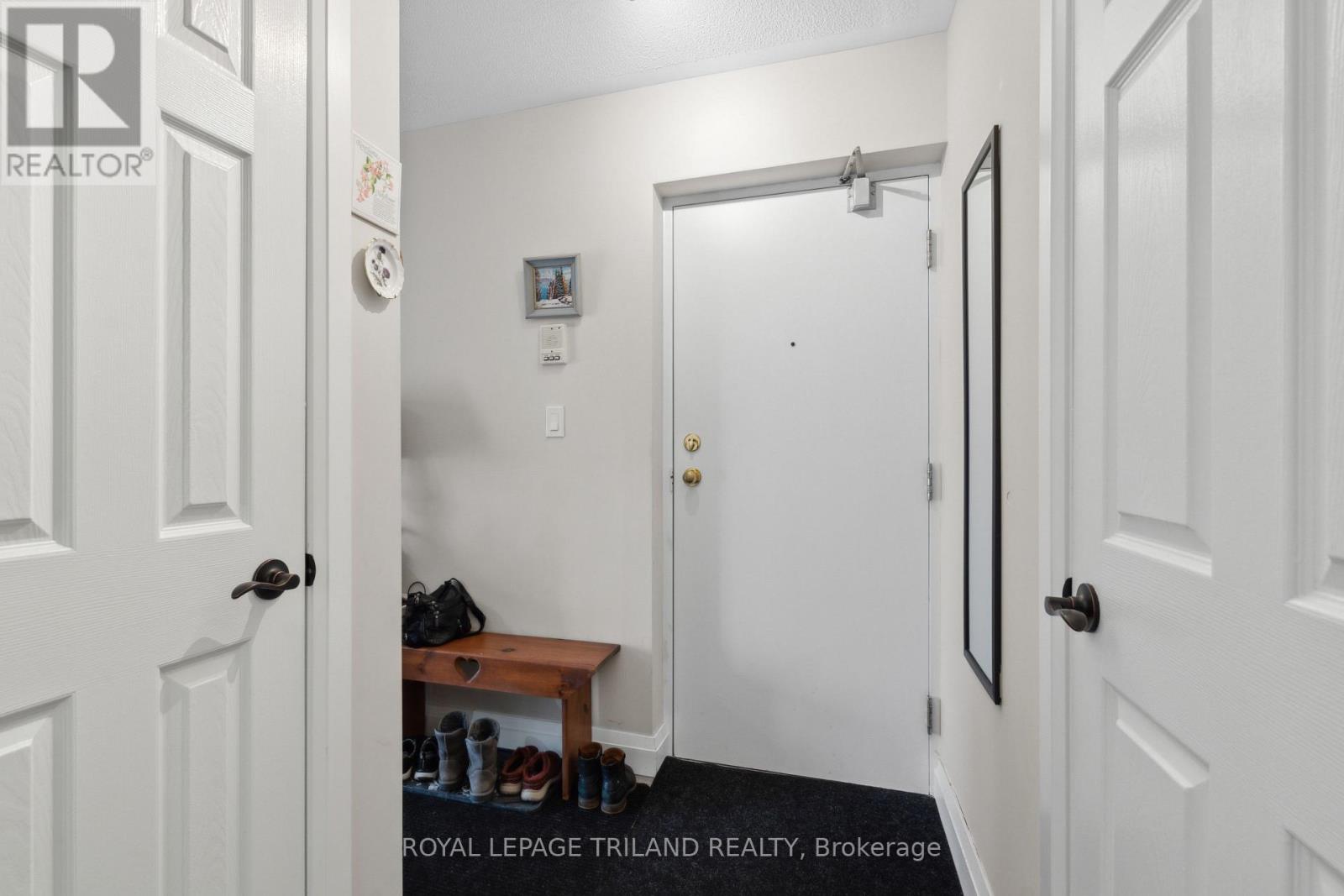 70 STOKES ROAD - 6