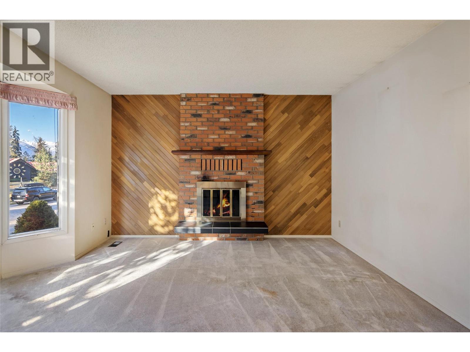 1509 Mountain View Drive, Revelstoke