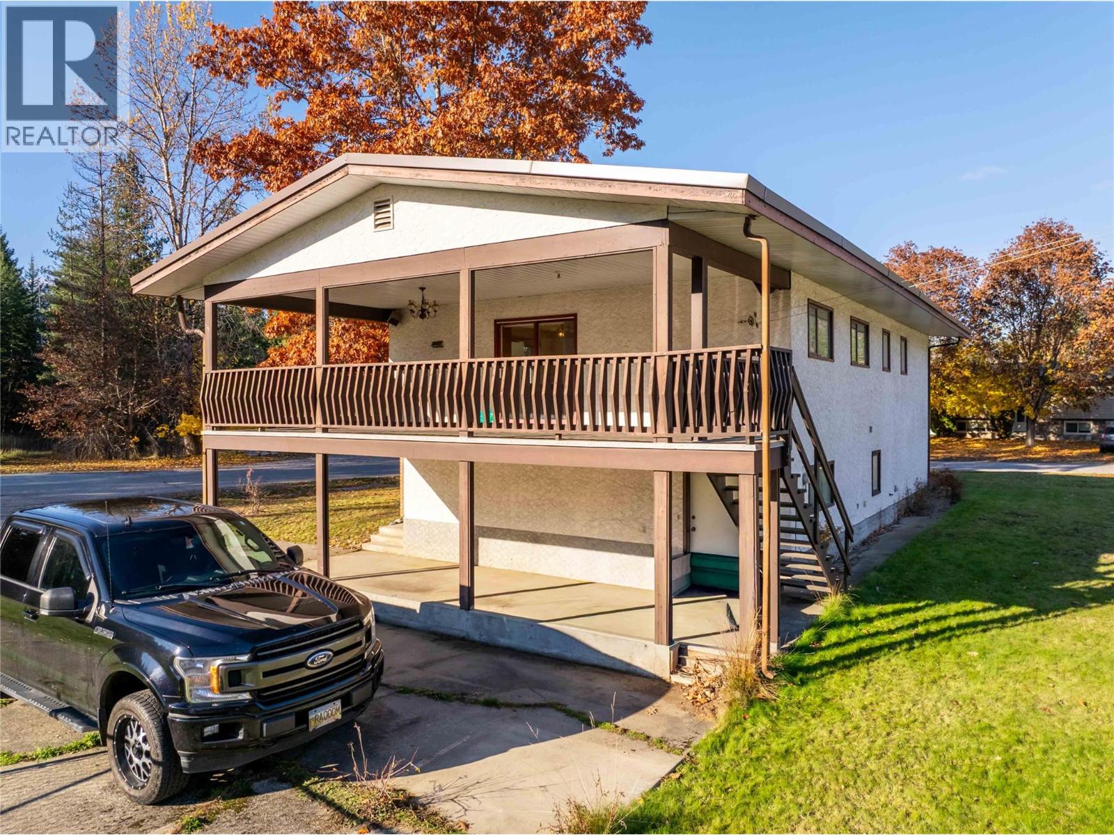 1509 Mountain View Drive, Revelstoke