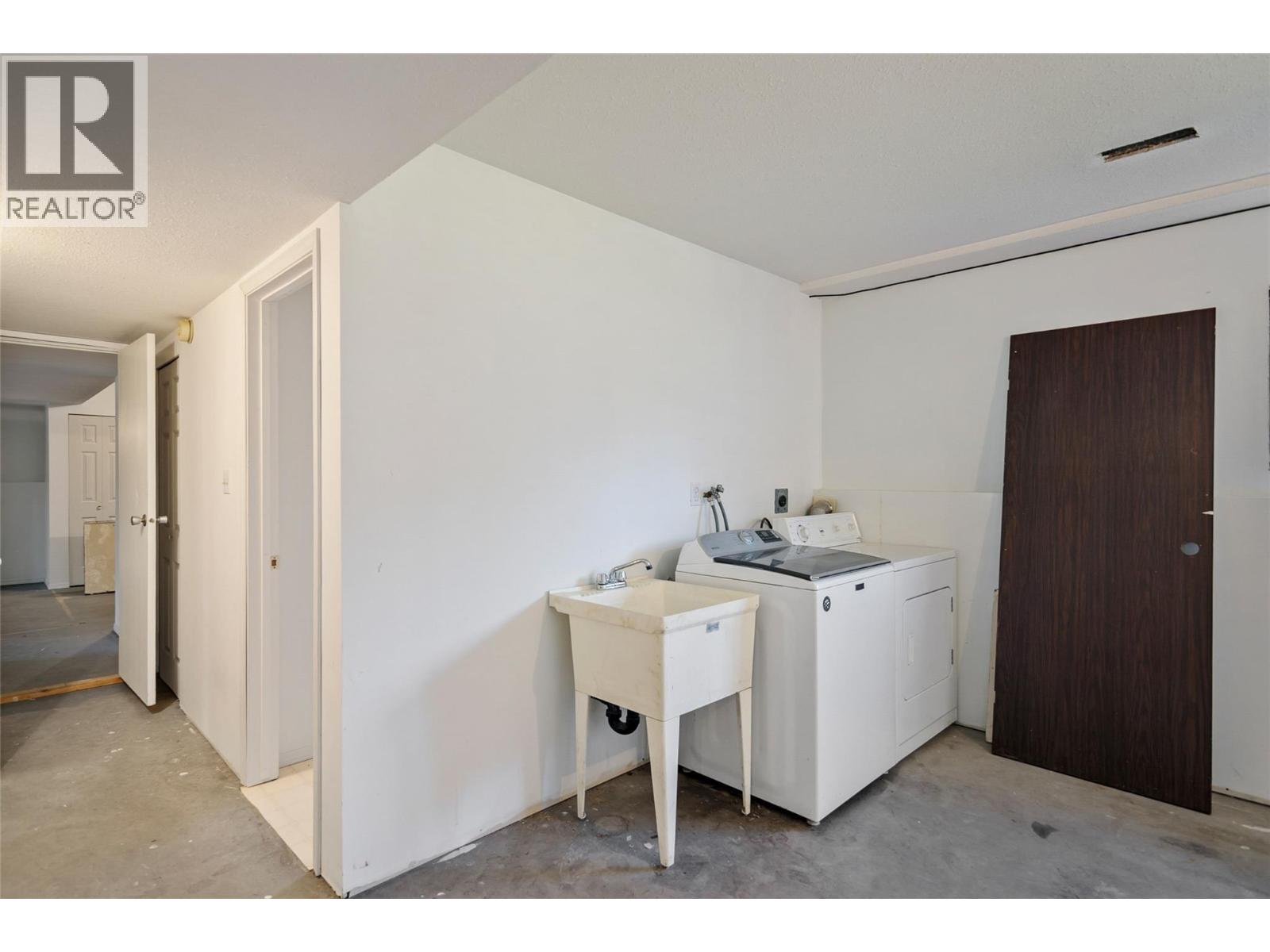 1509 Mountain View Drive, Revelstoke