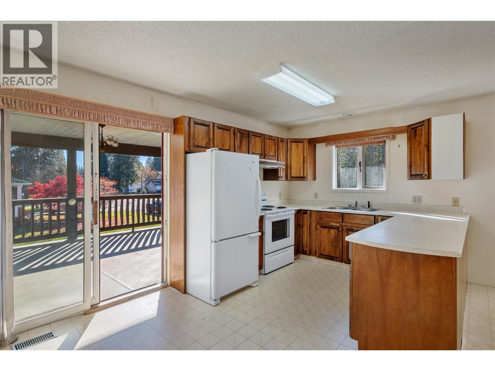 1509 Mountain View Drive, Revelstoke