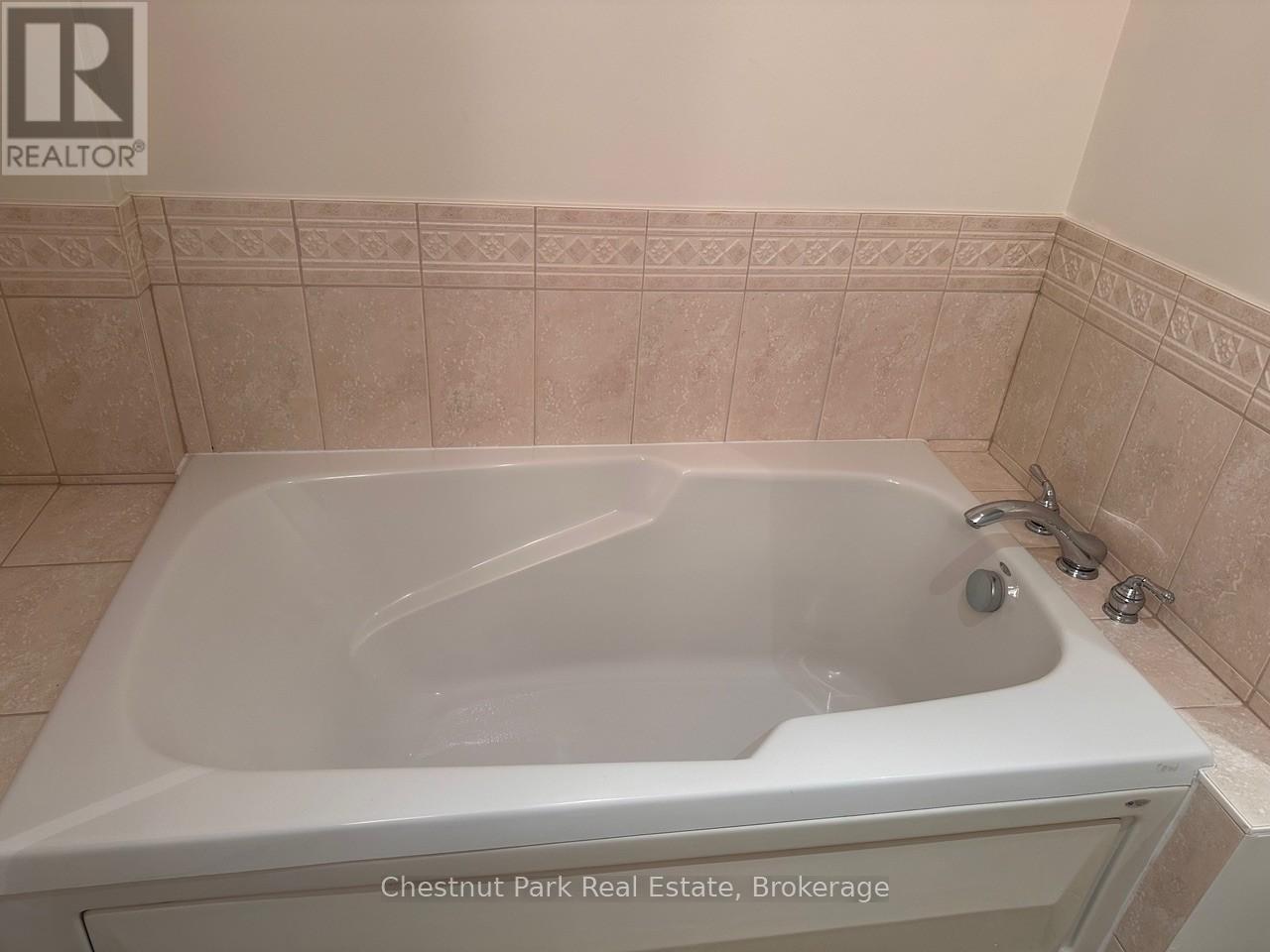 #601 110 STEAMSHIP BAY ROAD - 9