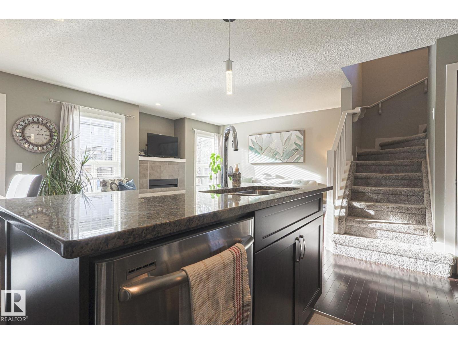 177 SUMMERSTONE LN, Sherwood Park