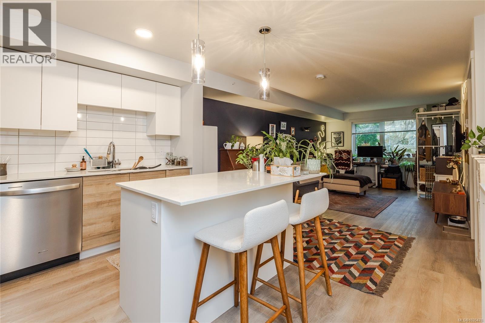 112 4820 Cedar Ridge Pl, Nanaimo