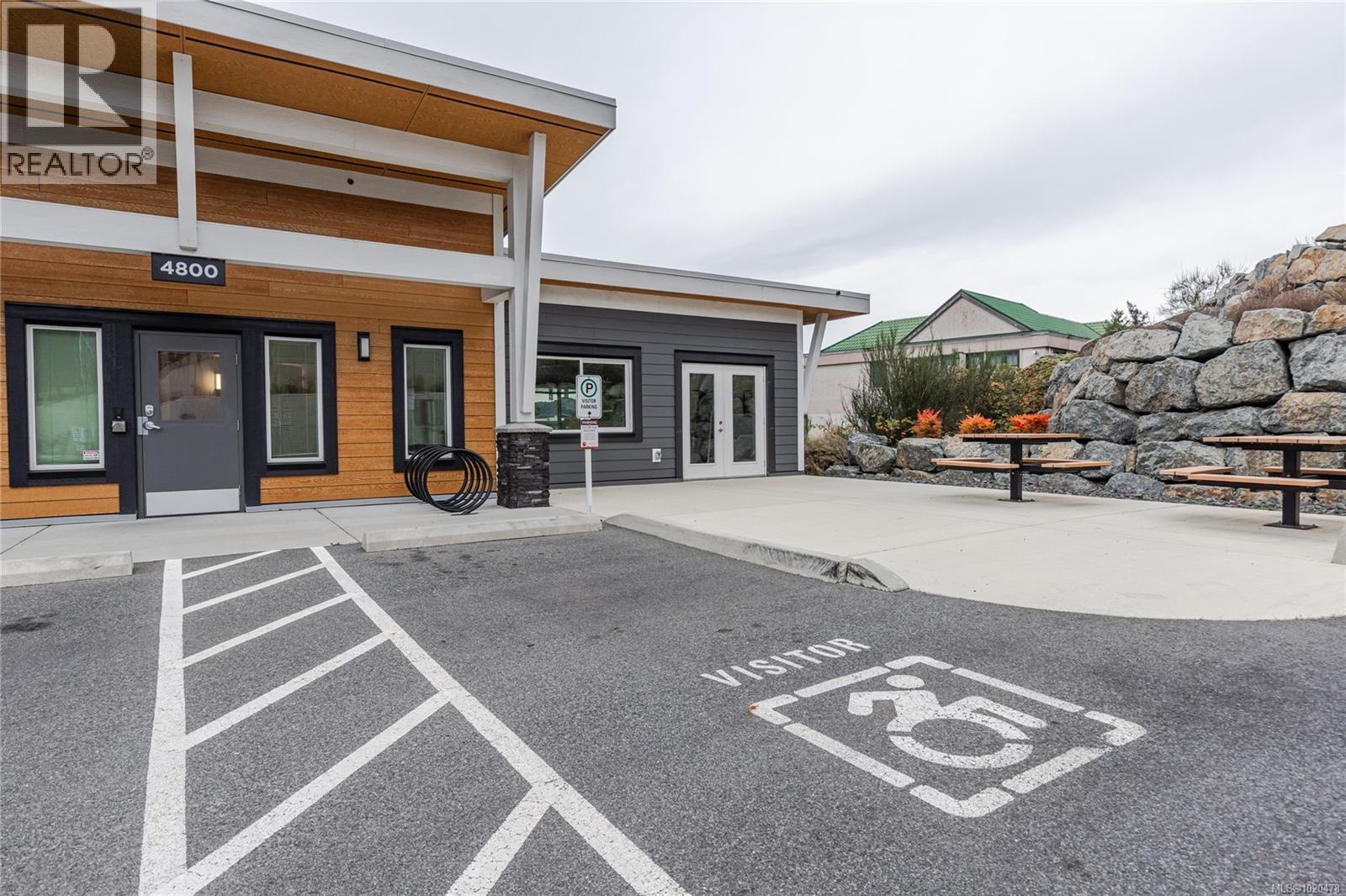 112 4820 Cedar Ridge Pl, Nanaimo