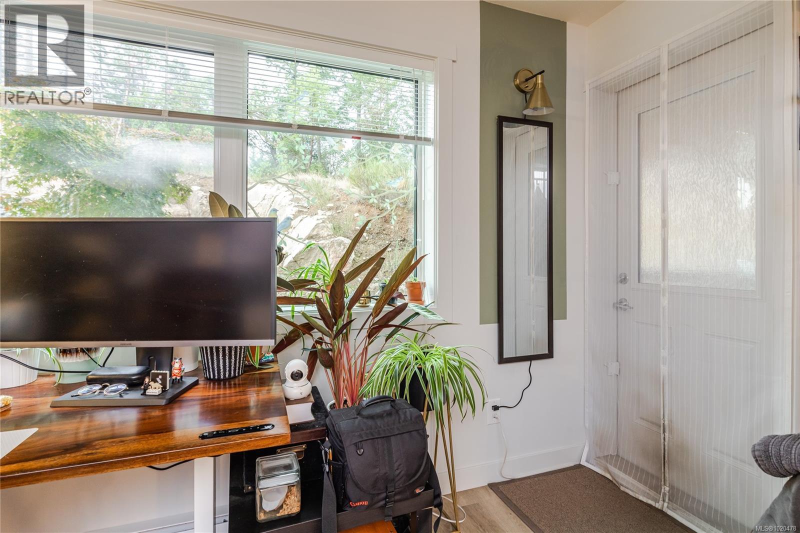 112 4820 Cedar Ridge Pl, Nanaimo