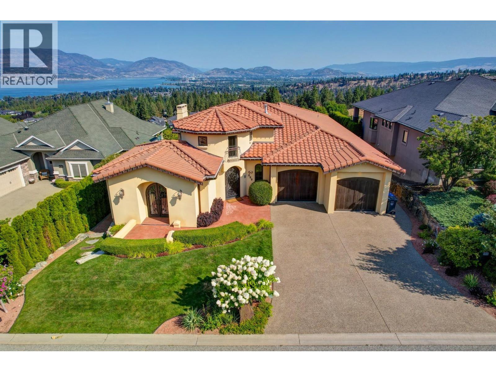  660 Almandine Court, Kelowna