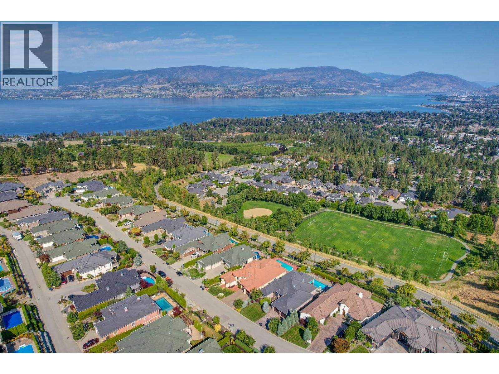  660 Almandine Court, Kelowna