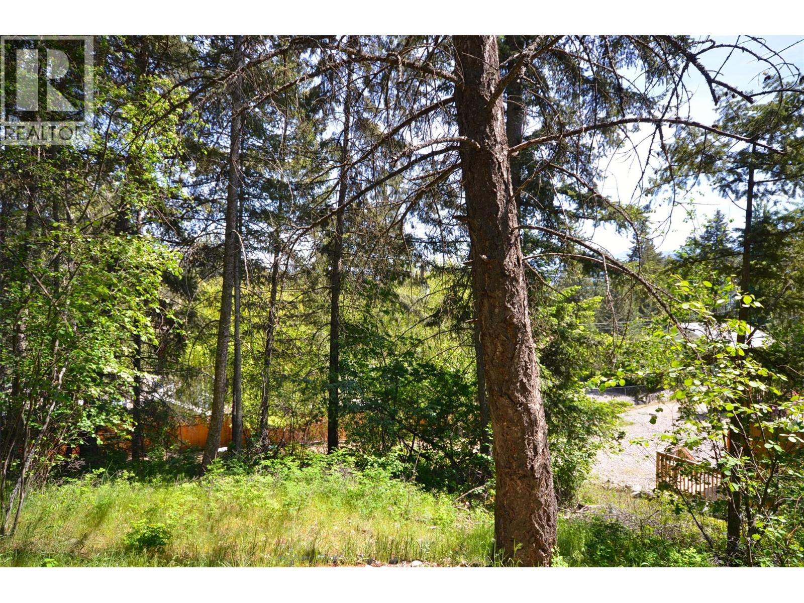  10713 Westshore Road, Vernon