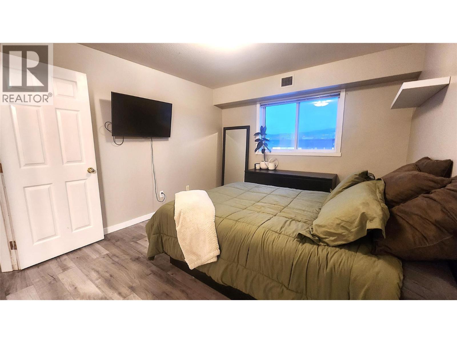 1295 12th Street Unit# 206, Kamloops