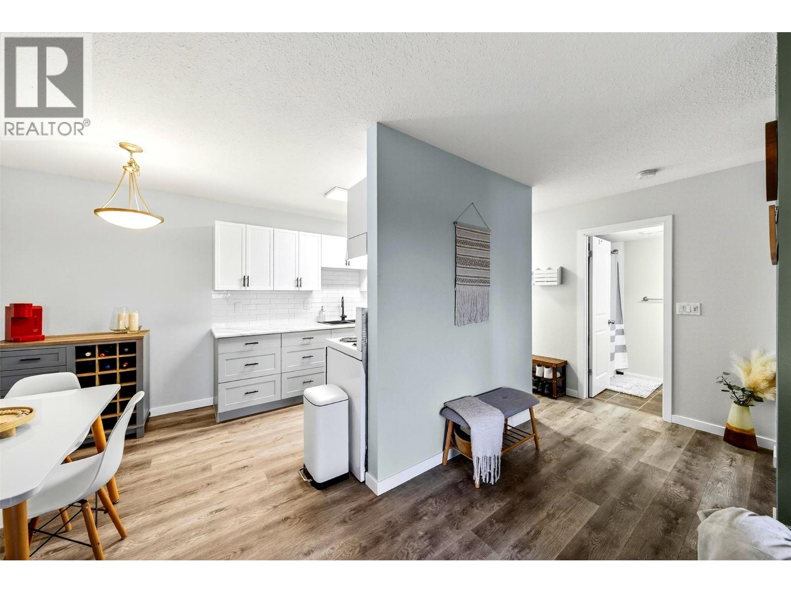 555 DALGLEISH Drive Unit# 209, Kamloops