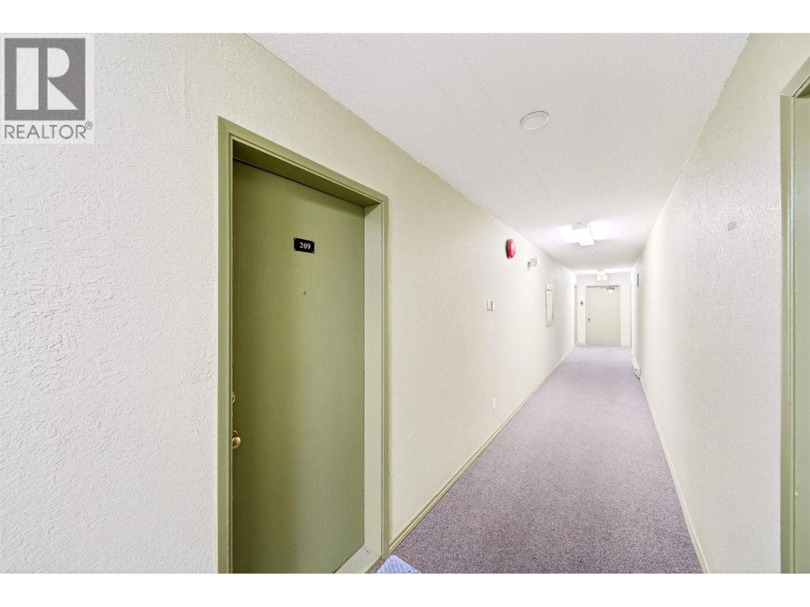 555 DALGLEISH Drive Unit# 209, Kamloops